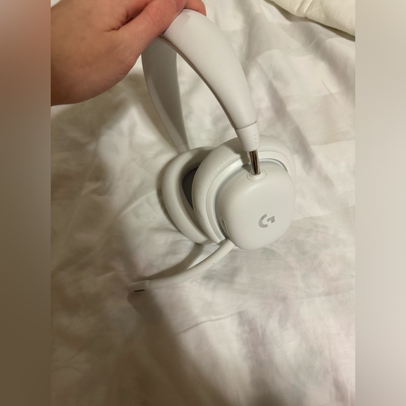 Logitech G735 Wireless Gaming Headset - White Mist - Picture 3 of 6